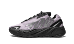 Pandabuy Yeezy 700 MNVN Geode