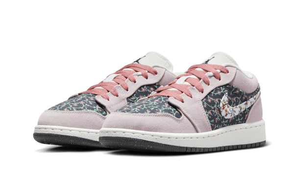 Pandabuy Air Jordan 1 Low Floral Canvas