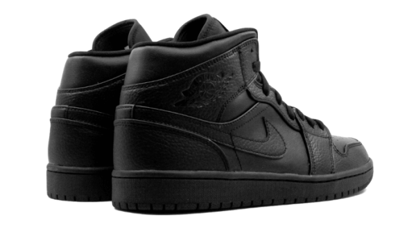 Pandabuy Air Jordan 1 Mid Triple Black