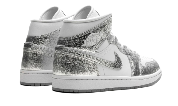 Pandabuy Air Jordan 1 Mid Crinkled Chrome