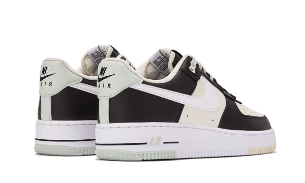 Pandabuy Air Force 1 Low '07 Lv8 Split Black Phantom