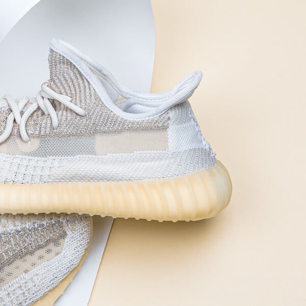 Pandabuy Yeezy Boost 350 V2 Natural