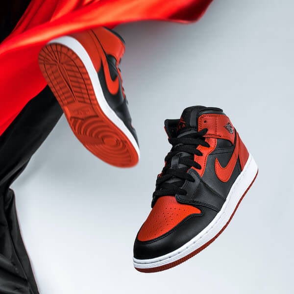 Pandabuy Air Jordan 1 Mid Banned (2020)