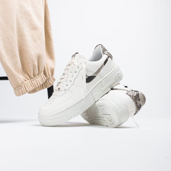 Pandabuy Air Force 1 Low Pixel Snakeskin