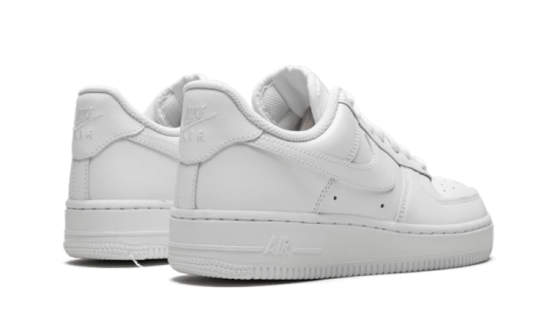 Pandabuy Air Force 1 Low '07 Triple White