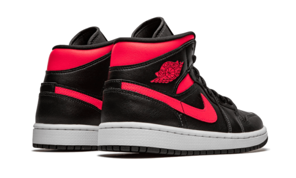 Pandabuy Air Jordan 1 Mid Black Siren Red