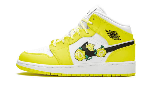 Pandabuy Air Jordan 1 Mid Dynamic Yellow