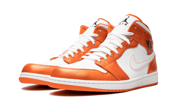 Pandabuy Air Jordan 1 Mid Metallic Orange