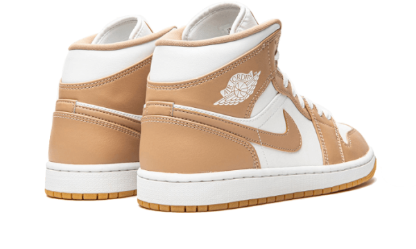 Pandabuy Air Jordan 1 Mid Tan Gum