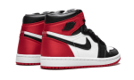 Pandabuy Air Jordan 1 Retro High Satin Black Toe