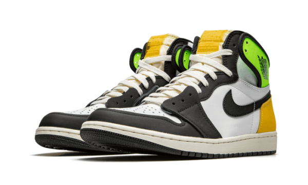 Pandabuy Air Jordan 1 Retro High And Volt Gold