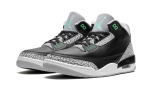 Pandabuy Air Jordan 3 Retro Green Glow