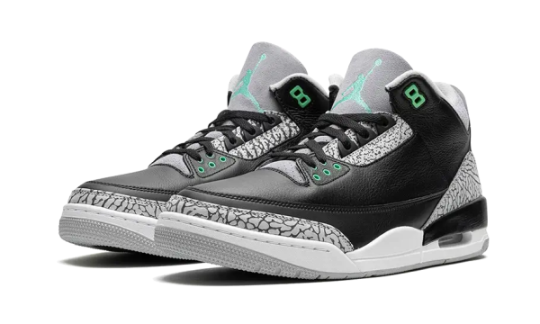 Pandabuy Air Jordan 3 Retro Green Glow