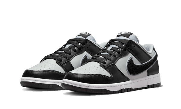 Pandabuy Dunk Low Chenille Swoosh Grey Black