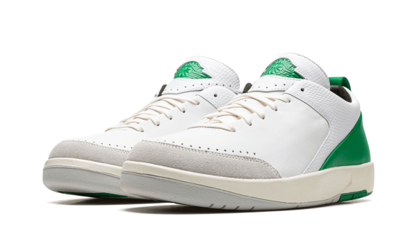 Pandabuy Air Jordan 2 Low Se Nina Chanel Malachite