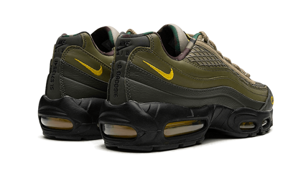 Pandabuy Air Max 95 Sp Corteiz Sequoia