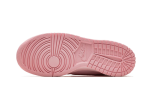 Pandabuy Dunk Low Triple Pink (Barbie)