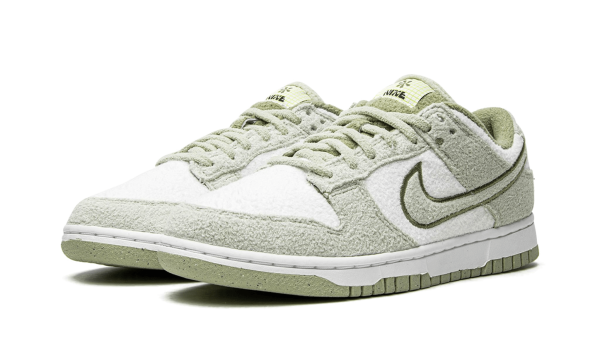 Pandabuy Dunk Low Se Fleece Green