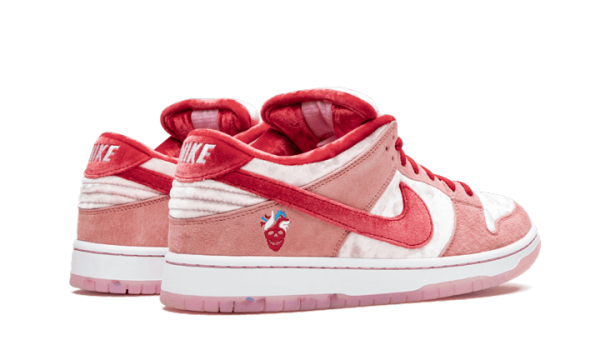 Pandabuy Sb Dunk Low Strangelove