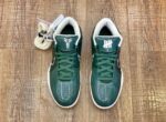 NIKE KOBE 4 x  UNDEFEATED MILWAUKEE BUCKS